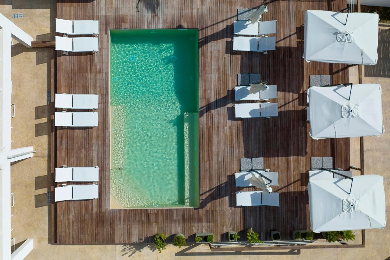 Mercury Beach Hotel ซานตันตีโอโก ภายนอก รูปภาพ