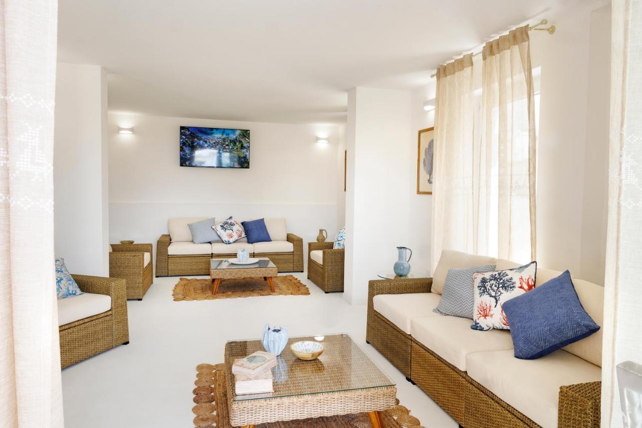 Mercury Beach Hotel ซานตันตีโอโก ภายนอก รูปภาพ