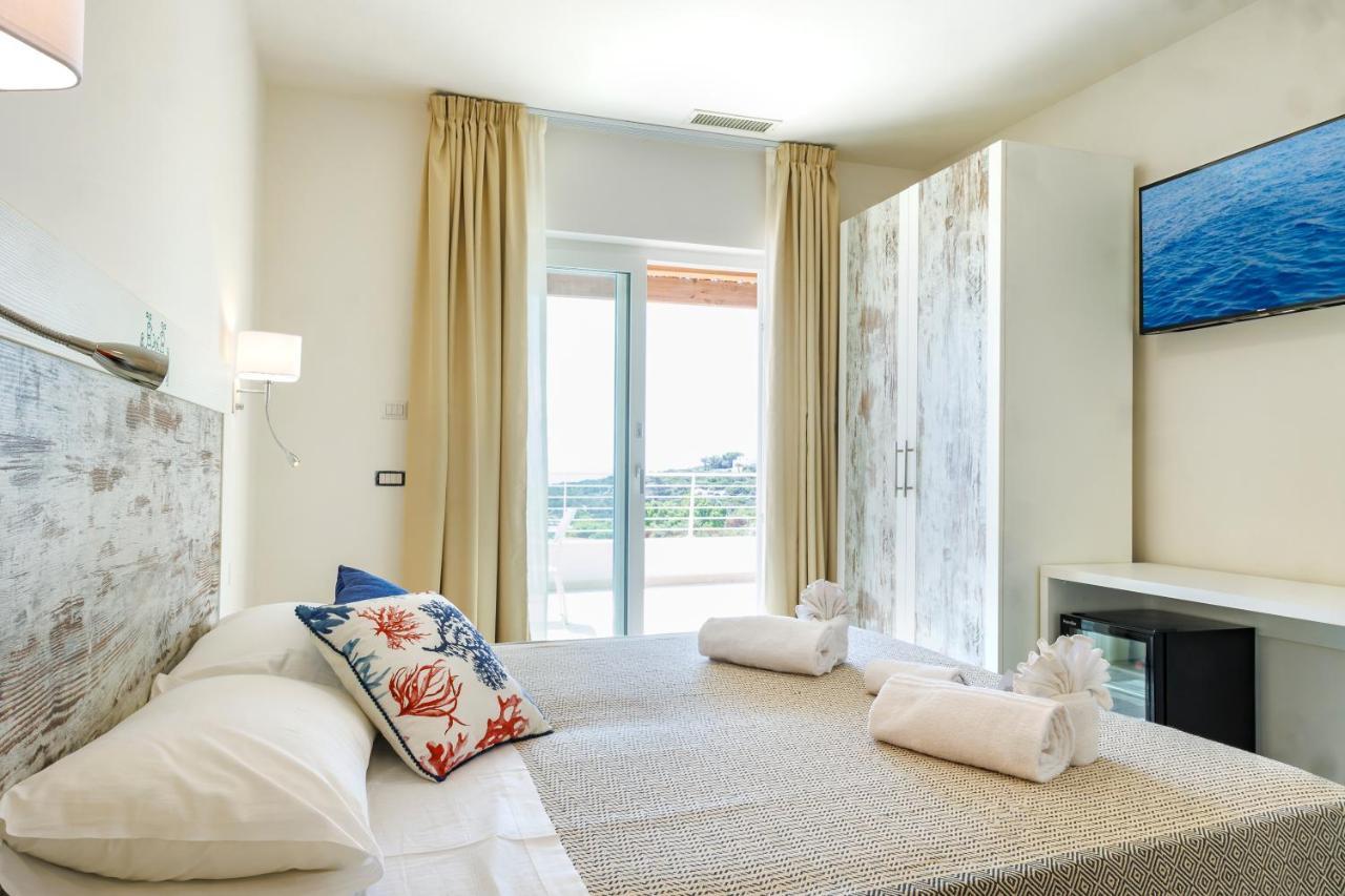 Mercury Beach Hotel ซานตันตีโอโก ภายนอก รูปภาพ