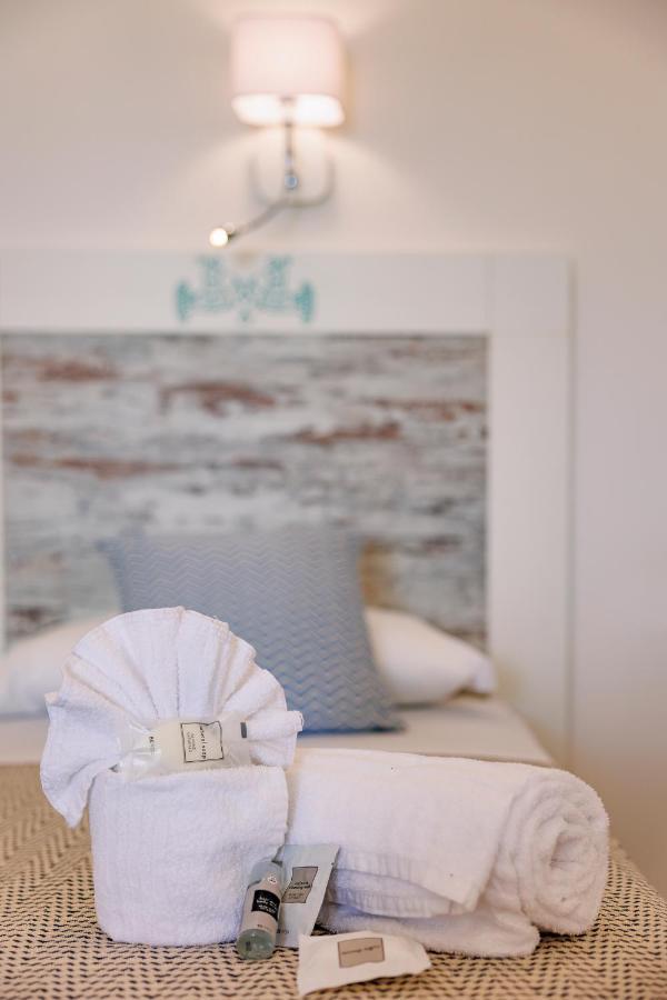 Mercury Beach Hotel ซานตันตีโอโก ภายนอก รูปภาพ